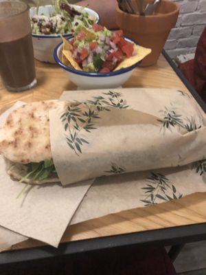 Oriental sandwich  at Quinoa in Barcelona