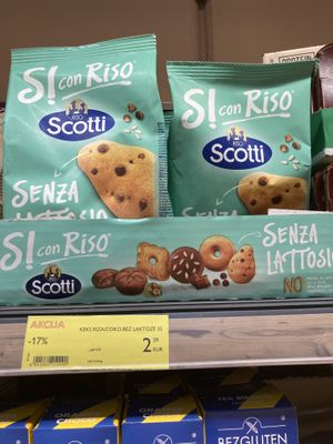 Vegan cookies  at Plodine in Murter