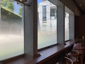 Eat-in counter   at Chopped Salad Days カレッタ汐留店 in Tokyo