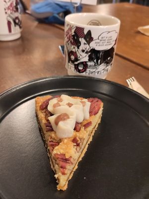 Cake of the month at Sasaya Cafe in Tokyo