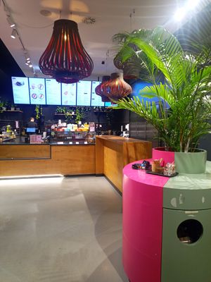  at Honu Tiki Bowls -  Spitalgasse  in Vienna