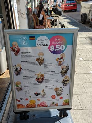  at Eismeer in Munich