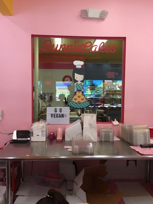 Bunnie Cakes at Bunnie Cakes in Doral