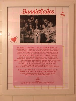 Bunnie Cakes at Bunnie Cakes in Doral