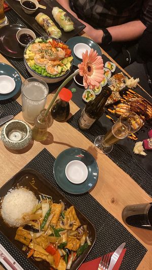 Vegan (down), non vegan (up)  at Mizui Sushi  in Straubing