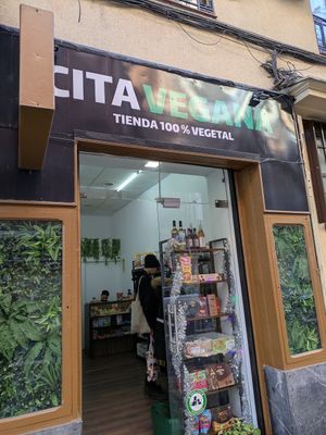 Storefront at Cita Vegana in Madrid