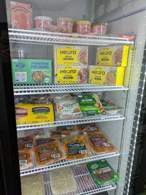 More mock meat at Cita Vegana in Madrid