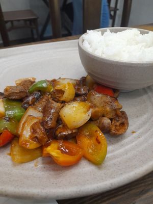 Rice and vegan beef at Vegan 365 in Ho Chi Minh City