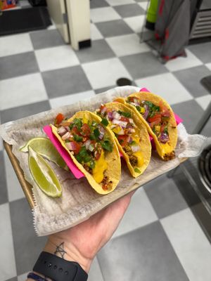 Tacos at KNOW Eatery in Lafayette