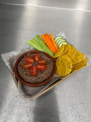 Black bean and roasted tomato hummus at KNOW Eatery in Lafayette