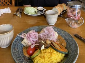 My plate (with tofu) and keema curry  (pork) at Uncle Woo Curry (Hongdae Branch) - 우삼촌카레 홍대점 in Seoul