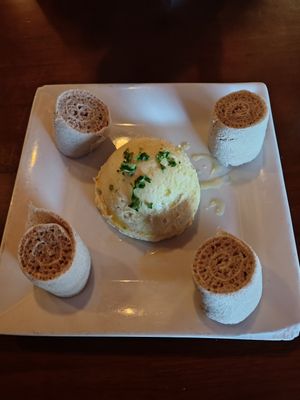 hummus appetizer! wow! at Enssaro in Oakland