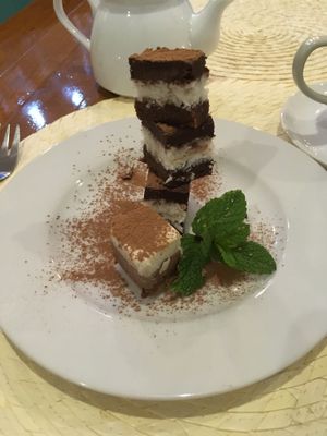 Chocolate brownie and tiramisu taster mmhh at Bistro 'O Porto in Tavira