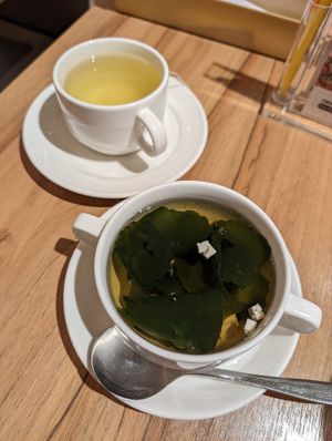 Vegetable soup and japanese tea at CoCo - 壹番屋 三創店 in Taipei
