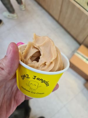  at DMZ JangdanKong Cafe in Paju