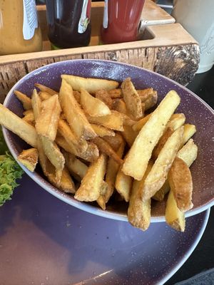 Fries  at MUC - Hans im Glück - T2 in Munich