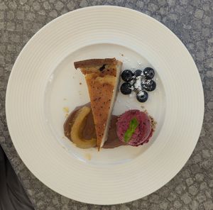 Bunte Traume at Vegane Gastrothek Charisma in Radolfzell