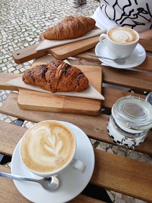  at GAL Cafe in Lisbon