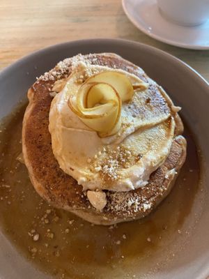 pancakes with apples and fermented cashew creamm  at GAL Cafe in Lisbon