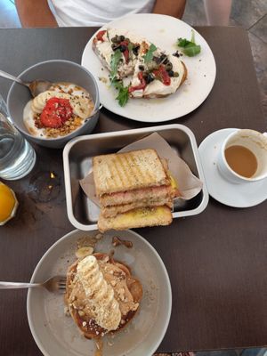  at GAL Cafe in Lisbon