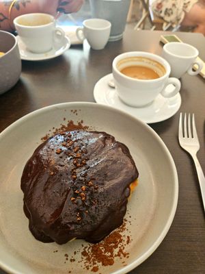  at GAL Cafe in Lisbon