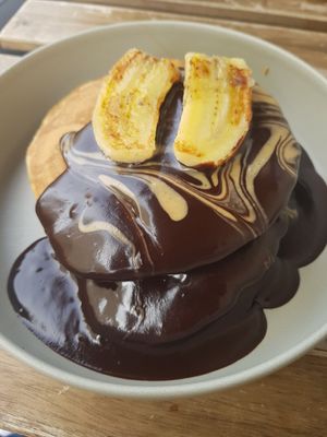 Pancakes pb and chocolate at GAL Cafe in Lisbon