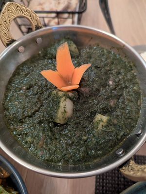 Saag aalu (spinach cooked with potatoes and spices) at Jimbu in Evora