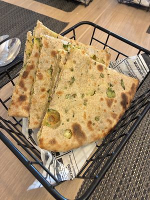 Pan relleno de patata y especias  at Jimbu in Evora