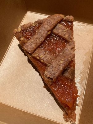 Vegan pastafrola (Argentinian specialty) at Beik Beik in Madrid