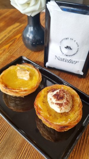 Apple & tiramisu at Nat'elier | Pastel de Nata in Lisbon