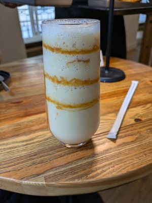 Vegan caramel shake at Nat'elier | Pastel de Nata in Lisbon