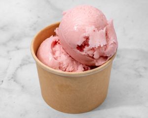 Strawberry 2 scoop at Chilled Coco in Katy