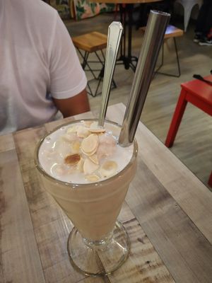 Hazelnut shake.. so delicious at WellSmoocht in West Singapore