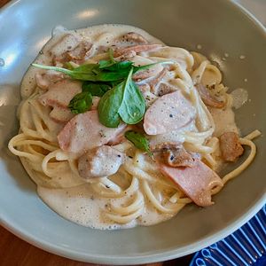 Creamy Chik'n Linguine at WellSmoocht in West Singapore