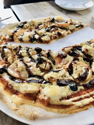 Pizza  at WellSmoocht in West Singapore