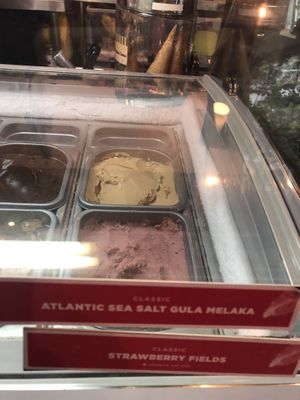 rice creams! at WellSmoocht in West Singapore