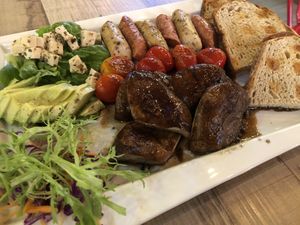 All day brunch set at WellSmoocht in West Singapore