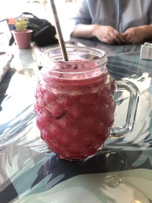 Smoothie at WellSmoocht in West Singapore