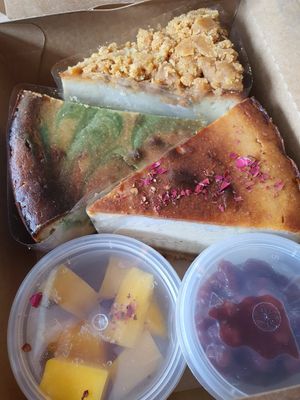 Assorted cakes ~ Mango Burnt Cheesecake ~ Matcha Azuki ~ Classic Burnt Cheesecake ~ Circuit Breaker Period Phrase 2 at WellSmoocht in West Singapore