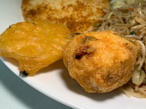 Potato Bajji (L) & Medhu Bonda (R):  Deep-Fried Potato Fritters at the Weekend Lunch Buffet at Hillside Indian Cuisine in Portage