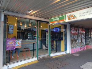  at Vie Vegan @ Encore Pizza in Footscray