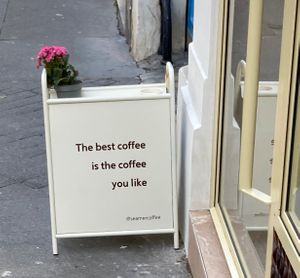  at Seamer Coffee Shop in Paris