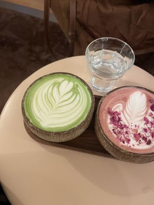   at Seamer Coffee Shop in Paris