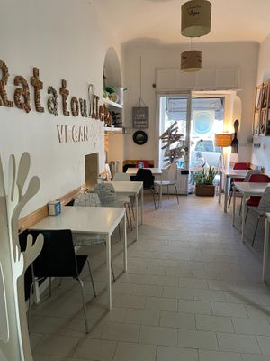 The indoor room  at Ratatouille in Turin