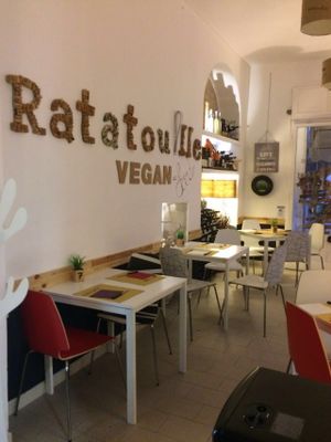 interno del locale at Ratatouille in Turin
