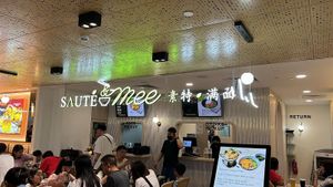 ShopFront at Saute & Mee in Northeast Singapore