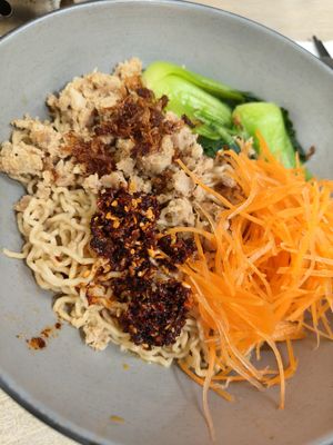 Spicy Yuba Kolo Mee ~ 17/8/24 at Saute & Mee in Northeast Singapore