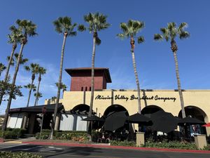 Outsidee  at Mission Valley Breakfast Company in San Diego