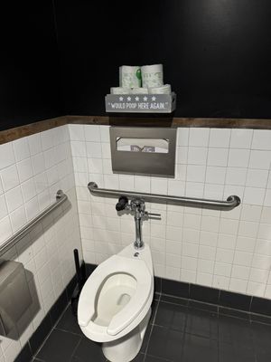 Loo  at Mission Valley Breakfast Company in San Diego