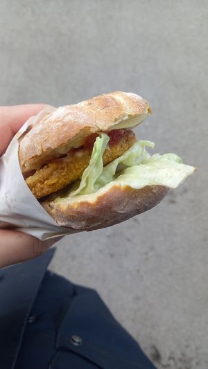 schnitzelbrötchen 6,90€ at ELVIE in Augsburg